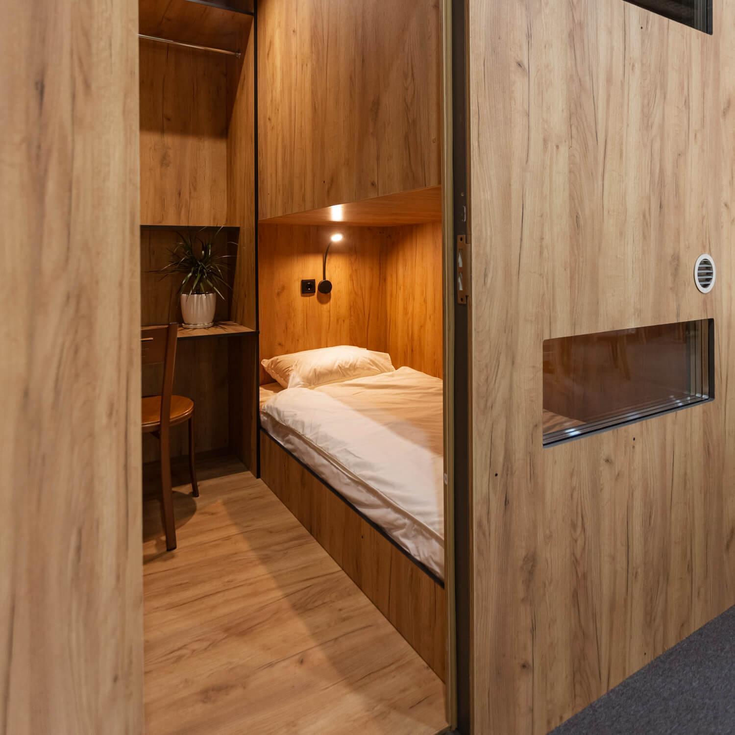 Luxhostel24 Варшава Екстер'єр фото